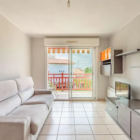 Biantenia B23 Avec Balcon Et Parking Sur Les Hauteurs Apartment Hendaye